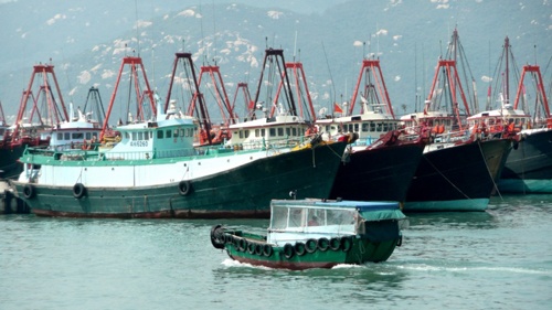 Xây cảng cá khổng lồ, Trung Quốc muốn thò tay xa hơn xuống Biển Đông
