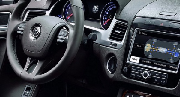 Hàng chục triệu xe Volkswagen có nguy cơ bị hack khoá không chìa