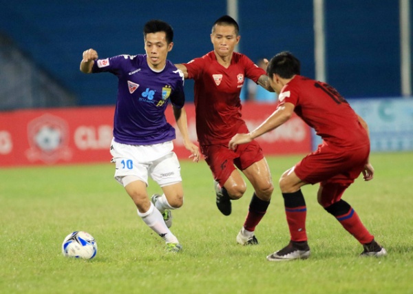 Lội ngược dòng thắng Hà Nội T&T, Hải Phòng tiếp tục dẫn đầu V-League
