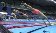 Mỹ xây hai bể bơi chuẩn Olympic dài 50 m trong 16 ngày