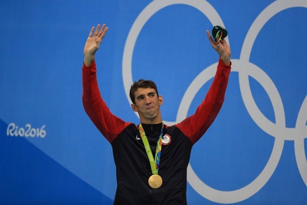 Xin lỗi Phelps, anh chưa phải VĐV vĩ đại nhất