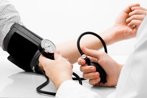 Cách xử lý cực nhanh khi bị hạ huyết áp bạn cần nên biết