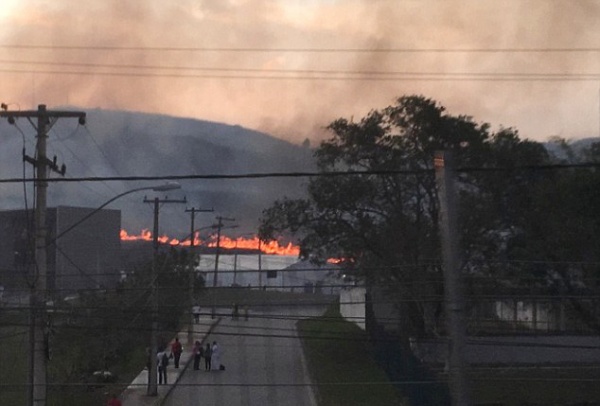 Cháy lớn xung quanh địa điểm thi đấu của Olympic Rio 2016