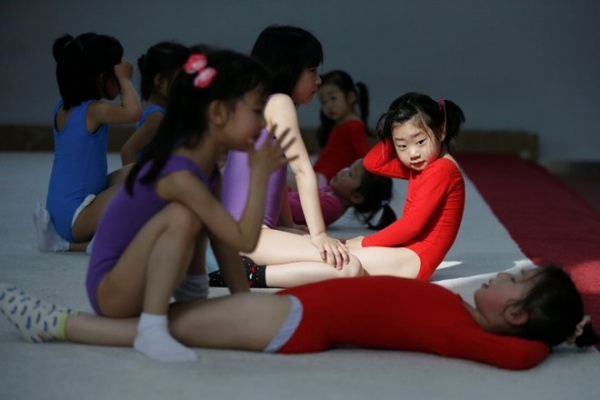 Sự thật đen tối sau những tấm HCV Olympic của Trung Quốc