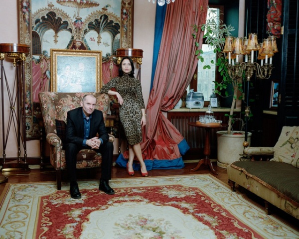Cuộc sống giới nhà giàu Nga qua bộ ảnh "Người chủ và đầy tớ"