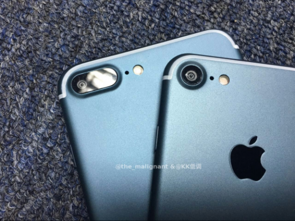Lộ ảnh thực tế rõ nét bộ đôi iPhone 7 và 7 Plus phiên bản màu xanh