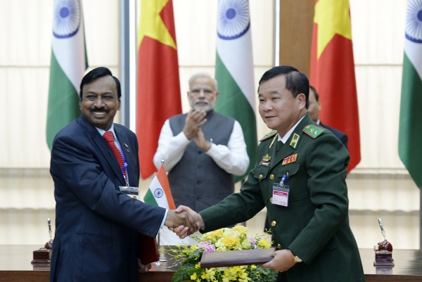 Ấn Độ cung cấp 500 triệu USD cho lĩnh vực quốc phòng  Việt Nam