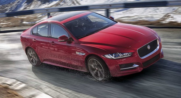 Jaguar chọn xe điện, Land Rover theo công nghệ hybrid