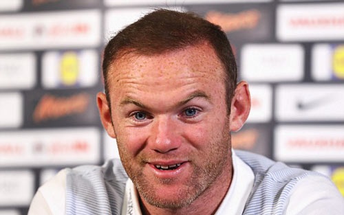 Rooney, 13 năm đi vào huyền thoại tuyển Anh