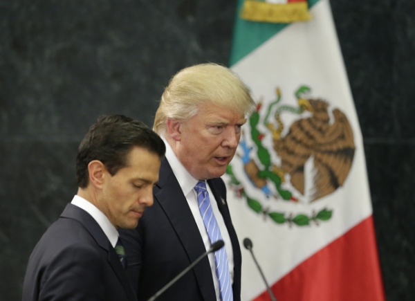 Nghị sĩ Mexico tính đòi lại đất đã cho Mỹ nếu ông Trump đắc cử