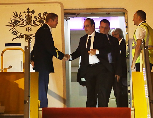 Tổng thống Pháp Hollande đến Sài Gòn