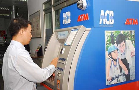 Vào cây ATM, bước ra mất sạch tiền trong tài khoản