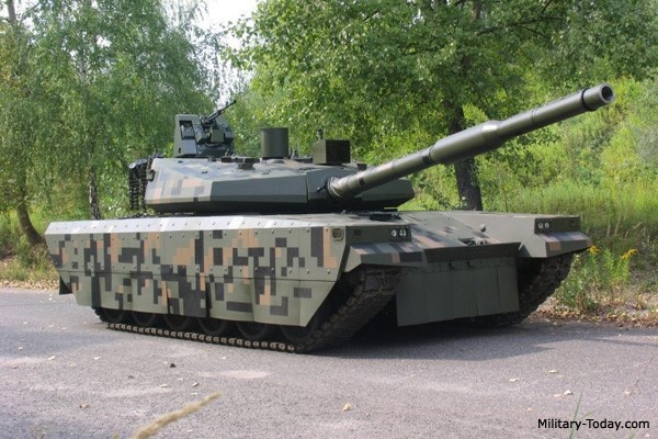 Ba Lan giới thiệu xe tăng đối chọi T-14 của Nga