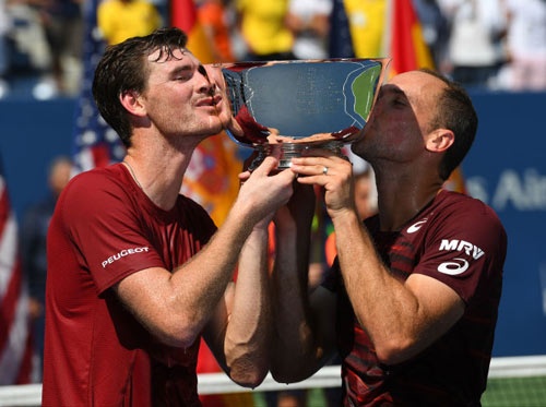Tin thể thao HOT 11/9: Anh trai Murray vô địch đôi nam US Open