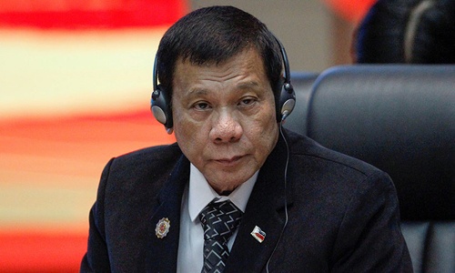 Xua đuổi lính Mỹ, Tổng thống Philippines muốn đổi đồng minh lấy danh tiếng