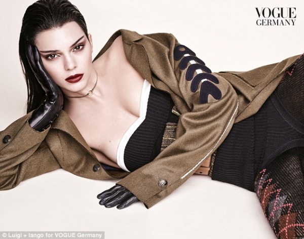Kendall Jenner liên tục lên bìa tạp chí Vogue