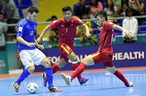 Futsal Việt Nam – Italia: Tinh thần quả cảm