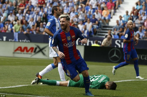 Barca đại thắng ở Liga, Messi nhận nhiều tin vui