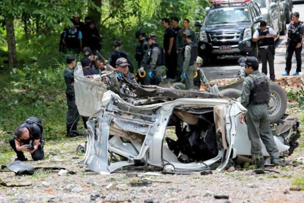 Nổ bom ở Thái Lan, 3 cảnh sát thiệt mạng