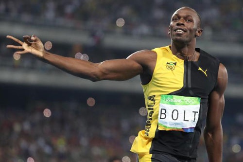 Tin thể thao HOT 24/9: Bolt được mời chơi bóng bầu dục