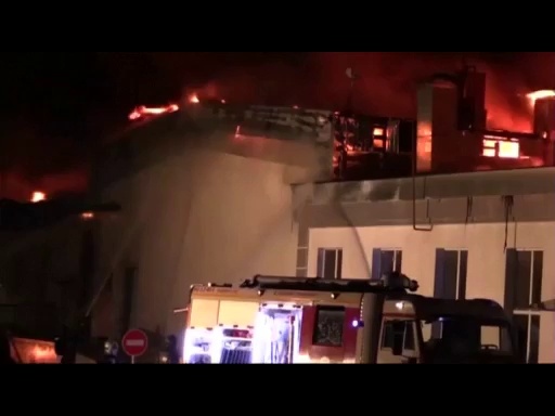 Cháy kinh hoàng ở Nga, 8 lính cứu hỏa thiệt mạng