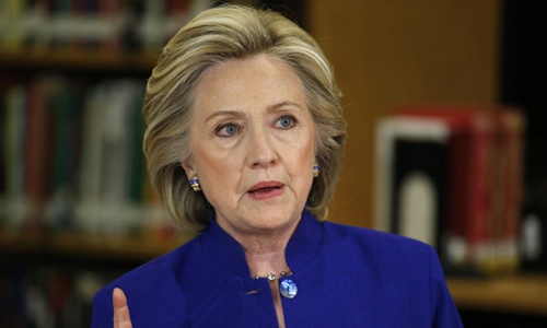 Hillary Clinton từng quên tài liệu mật ở khách sạn Nga
