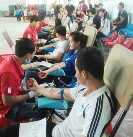Tuổi trẻ sinh viên Bạc Liêu hăng hái hiến hàng trăm đơn vị máu