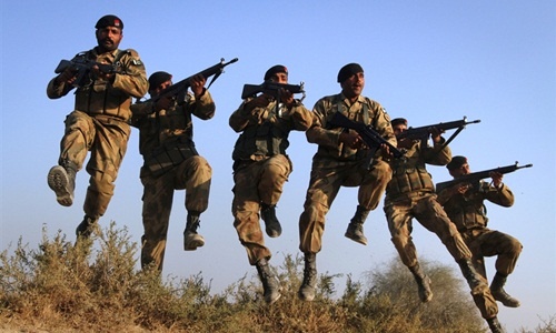Quân đội Pakistan tập trận lớn giáp biên giới Ấn Độ