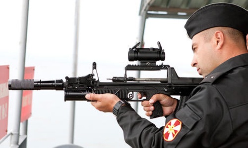 Đặc nhiệm người nhái Nga được trang bị súng trường mới