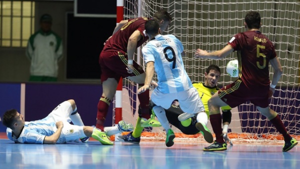 Thắng kịch tính Nga, Argentina lần đầu vô địch World Cup futsal