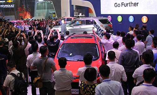 Việt Nam Motor Show 2016 - triển lãm của "những lần đầu tiên"