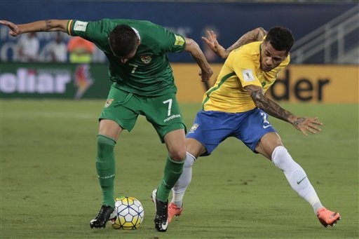 Brazil 5-0 Bolivia: Neymar tiếp tục thăng hoa