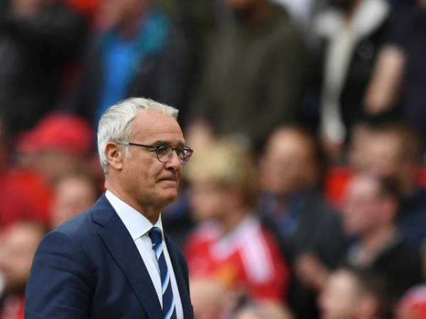 Vì sao Leicester City khởi đầu tệ hại tại Premier League?