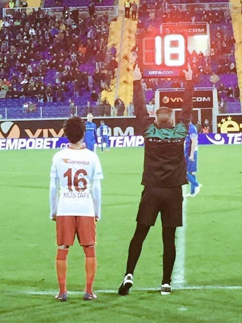 Ngỡ ngàng "Pogba 14 tuổi" đá ra mắt đội 1 Galatasaray