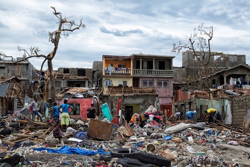 Số người Haiti thiệt mạng vì bão Matthew tăng lên gần 900