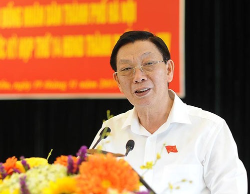 Nguyên Chủ tịch Hà Nội nhận huân chương Độc lập