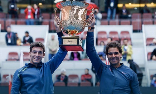 Tennis 24/7: "Kỷ lục" đánh đôi mới cho Nadal