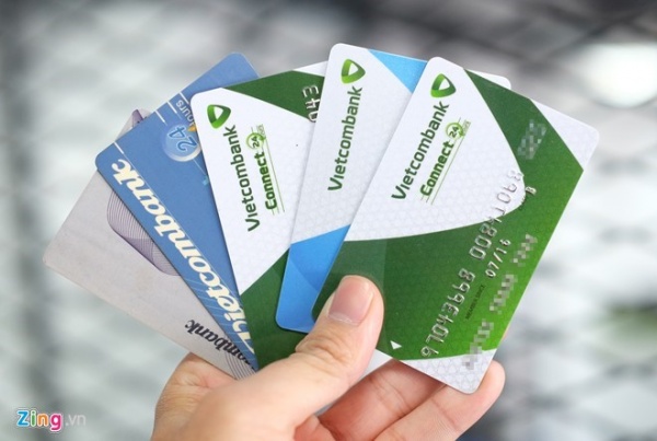 Lo tin tặc, Vietcombank khóa hàng loạt thẻ ATM