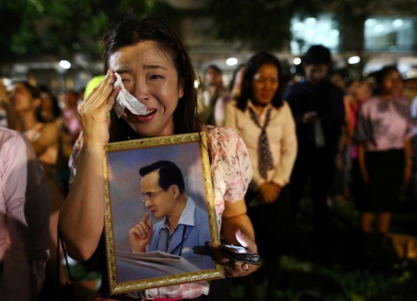 Việt Nam chia buồn về việc Nhà Vua Thái Lan qua đời