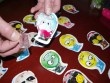 Hơn 30 học sinh tiểu học ngất xỉu nghi do ngửi đồ chơi Trung Quốc