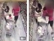 Mẹ mải chọn hàng trong siêu thị, con gái suýt bị người lạ bắt cóc