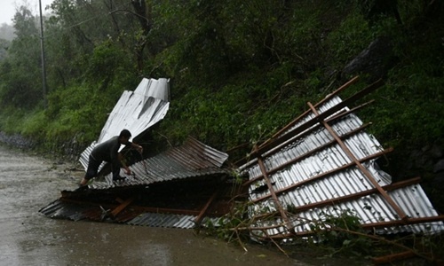 Siêu bão Haima tàn phá miền bắc Philippines