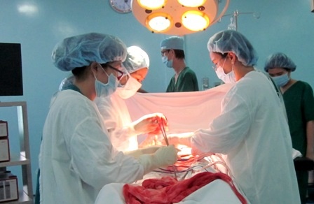 3 bệnh viện hợp sức cứu bệnh nhân vỡ thai ngoài tử cung