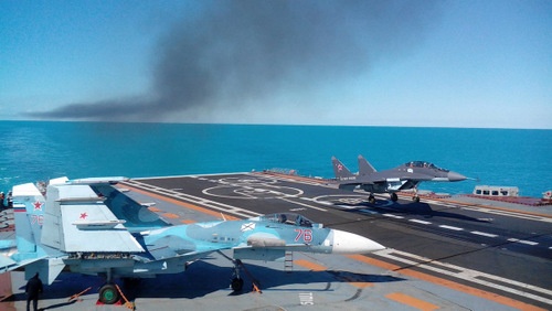 Điều tàu sân bay tới Syria, Nga cạnh tranh sức mạnh với Mỹ