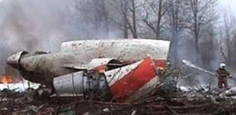 Khai quật mộ cố Tổng thống Ba Lan để điều tra vụ tai nạn máy bay