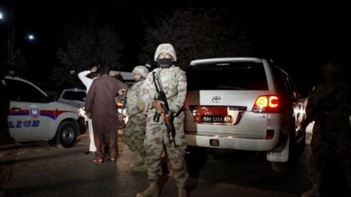 Phiến quân tấn công trường cảnh sát Pakistan, 35 người chết