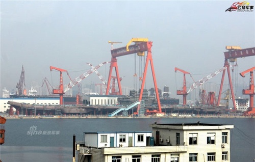 Trung Quốc lắp ráp tàu sân bay nội địa đầu tiên