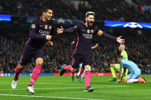 Messi mắng cầu thủ Man City "ngu ngốc"