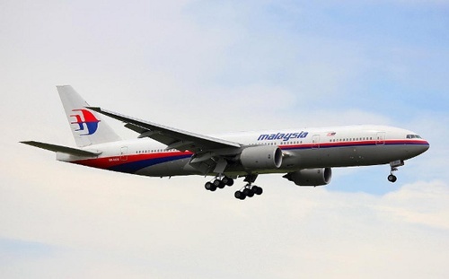 MH370 có thể không có người điều khiển khi lao xuống biển