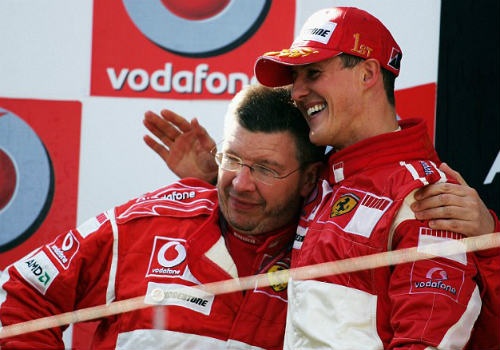 Tin thể thao HOT 4/11: Schumacher có dấu hiệu hồi tỉnh